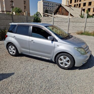 запчасть на мерс 814: Toyota ist: 2023 г., 1.5 л, Автоматические, Бензин, Седан