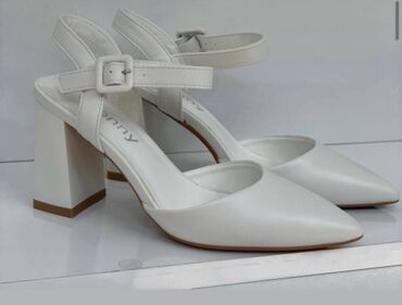 Salonke: Salonke, 40 — 6