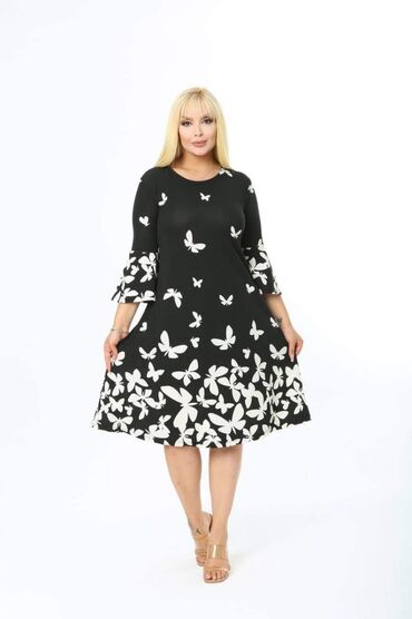 Haljine: Xl do 4xl
3000 na lalafo.rs — 2 Haljine: Xl do 4xl
3000 — 2