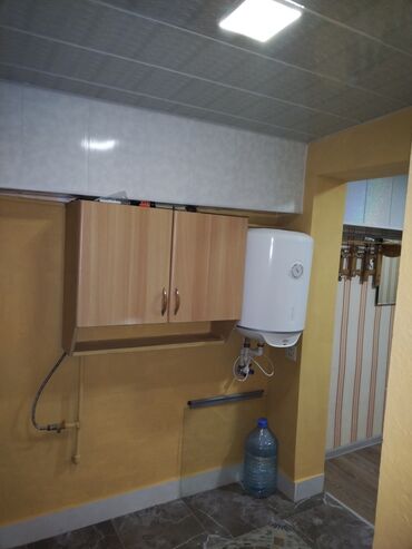 Həyət evləri və villaların satışı: Binəqədi qəs. 5 otaqlı, 130 kv. m, Orta təmir — 18