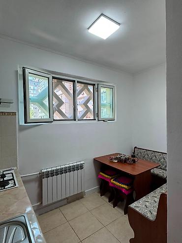 суворова: 3 комнаты, 74 м², Средний Джал 106 серия, 4 этаж, Свежий ремонт — 4