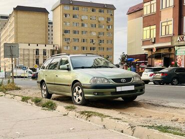 тойота авенсис универсал 2001 в Кыргызстан | Автозапчасти: Toyota Avensis: 1.8 л | 2001 г. | Универсал