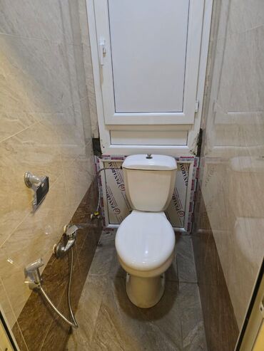 Uzunmüddətli kirayə mənzillər: Kirayə mənzil – Nəsimi rayonu, 4-cü mikrorayon, “Əcəmi” metrosuna — 1