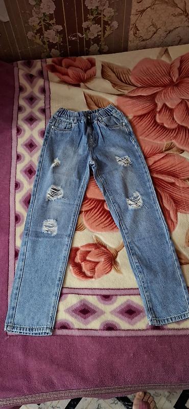 cins uşaq şortları: Uşaq üçün cins şalvar - Model: Açıq mavi “distressed/ripped” stilində — 1