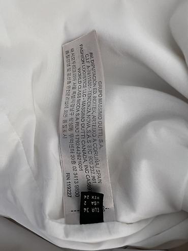 деловой: Элегантное белое платье Massimo Dutti - Силуэт: футляр - Вырез — 2