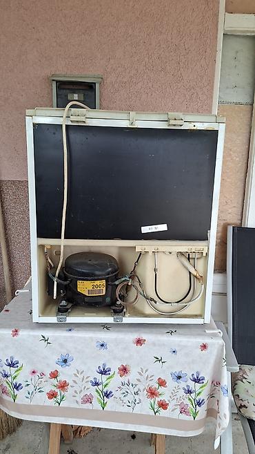 Zamrzivači: AEG Arctis – kompaktni zamrzivač (stojeći/mini format) - Brend/model — 11