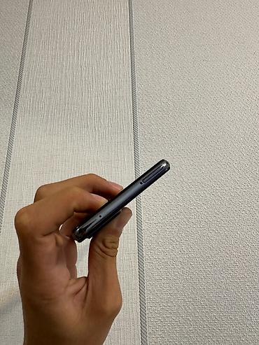 iphone 11 128 gb ikinci el: Samsung Galaxy A52, 128 GB, rəng - Qara, Barmaq izi — 7