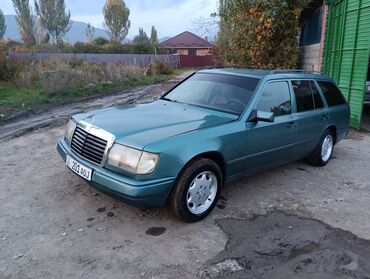 машина сивик: Mercedes-Benz W124: 1988 г., 2.2 л, Механика, Бензин, Универсал