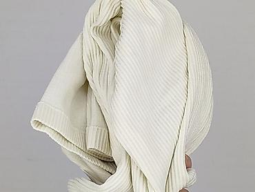 topy stradivarius: Stradivarius, Top damski, rozmiar S — 6