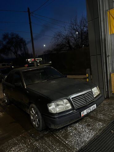 Mercedes-Benz: Mercedes-Benz W124: 1993 г., 2 л, Механика, Бензин, Седан