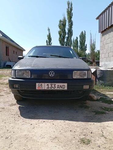 б3 уневерсал: Volkswagen Passat CC: 1990 г., 1.8 л, Механика, Бензин, Универсал