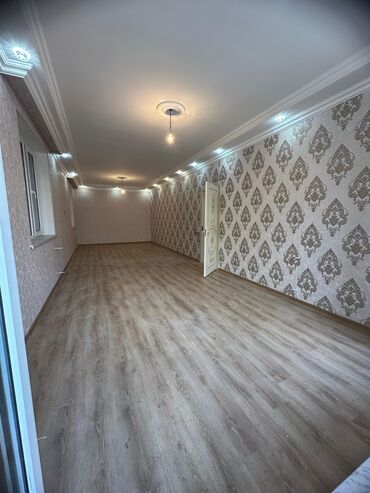 Həyət evləri və villaların satışı: 2.5 sotun içində 160 kv 2 mərtəbəli 5 otaq. 24 kv obyektlə. Obyekt 400 — 4