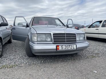 Mercedes-Benz: Mercedes-Benz W124: 1993 г., 2 л, Механика, Бензин, Седан