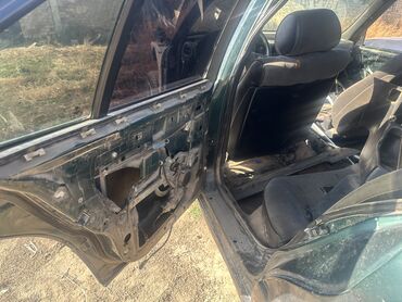 Другие автозапчасти: Продаю по запчастям Пер Крыло 3000 Зад крыло по 5000 Зад усилитель — 6