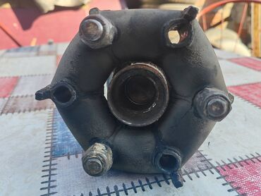 Auto delovi: Pomocni kardan Lada 2121,21213,21214 Niva br.4. Polovno, ocuvano — 9