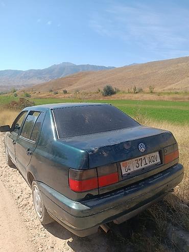 v klass: Volkswagen Vento: 1998 г., 2 л, Автомат, Бензин, Седан — 2