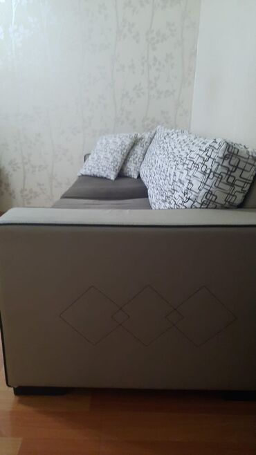 işlenmiş divan kreslo: Açılmayan işlənmiş divan + kreslolar