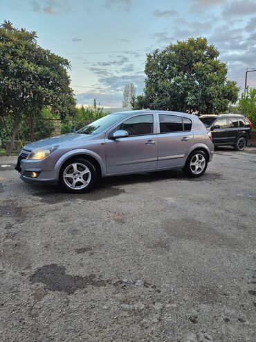 Opel: Opel Astra H – universal kuzov - Kuzov: universal (station wagon) — 7