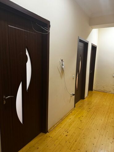 ev alqı satqısı sumqayıt: 9-cu mikrorayon, 2 otaqlı, Yeni tikili, m. 20 Yanvar, 76 kv. m