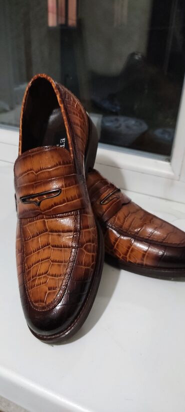 туфли прокат: Продаю обувь фирмы Etor в идеальном состоянии 1 раз одевал. размер
