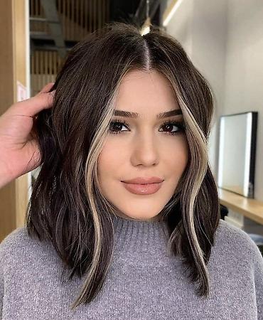 Парикмахеры: Окрашивание «money piece»/лицевые пряди - Акцентное окрашивание — 15