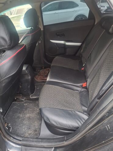 Kia: Kia Ceed: 2014 г., Автомат, Бензин, Универсал — 1