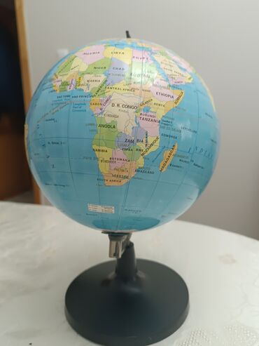 ofis ləvazimatı: Yaxşı vəziyyətdə, demək olar ki, yenidir – Globus (27 sm) 🌍 Qiymət
