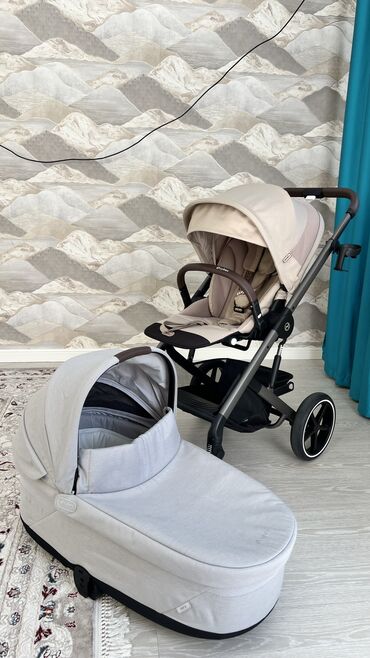 cybex коляска: Коляска, цвет - Серебристый, Б/у
