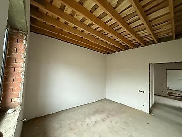 Продажа коттеджей и домов: 🏡 Продаётся дом в живописном районе! 📍 Адрес: Воронцовка (Таш-Добо) — 9