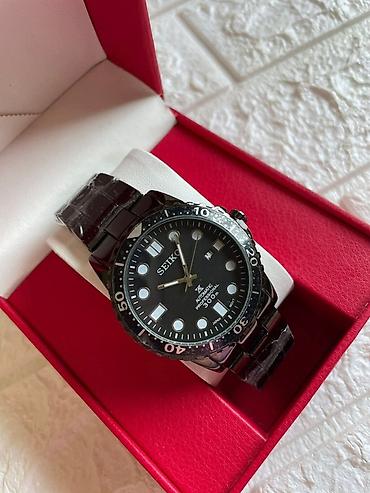 Ručni satovi: Cena:2900 (Bez kutije)
Cena:3400 (Sa kutijom)
💋 — 3