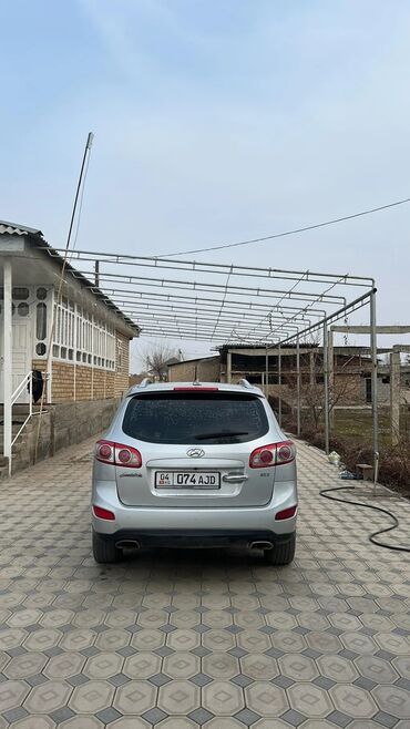 Hyundai: Hyundai Santa Fe: 2009 г., 2 л, Дизель, Внедорожник — 2