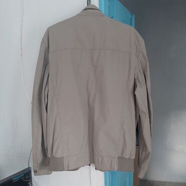 куртки для весны мужские: Куртка 4XL (EU 48), цвет - Серый