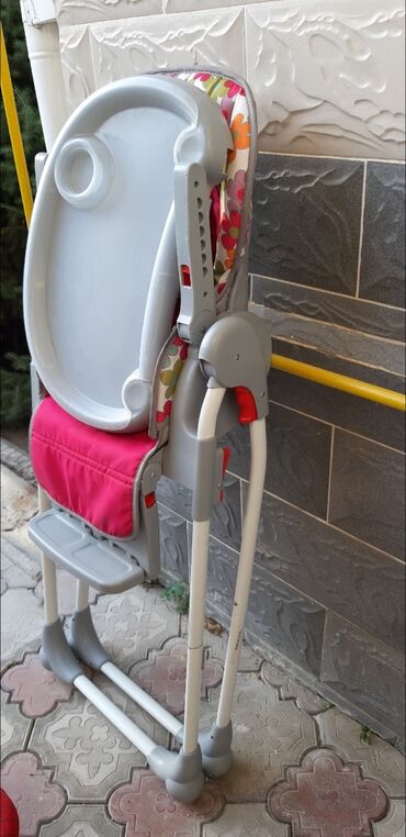 Стульчики для кормления: Продаю детский стульчик для кормления Фирма:Сатурн — 11