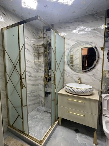 Duş kabinaları, arakəsmələr: Yeni Arakəsmə, Künc üçün, Pulsuz çatdırılma, Ünvandan götürmə — 15