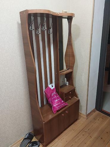 İşlənmiş, 5 qapı, Güzgülü, Qəhvəyi, Açılan, Düz dolab