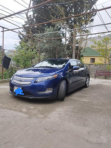 acar pult: Chevrolet Volt: 1.4 l | 2013 il 277000 km Sedan — 7