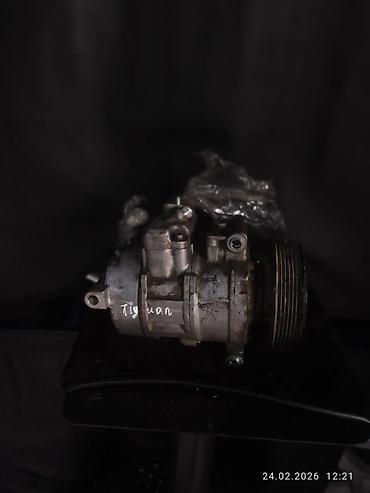 Компрессор Volkswagen 2005 г., Б/у, Оригинал, Япония