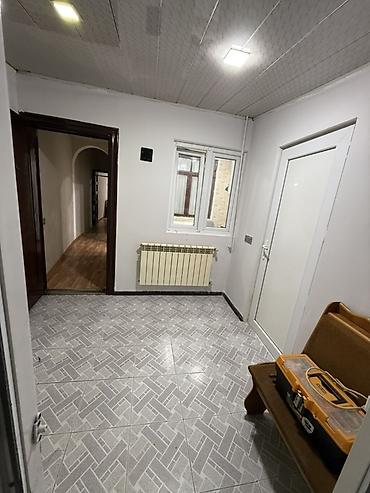 bakı kiraye evler 2026: Telebe qıza 1nəfərə 150den verilir .4nəfər qalacaq öz tanışları olsa — 4