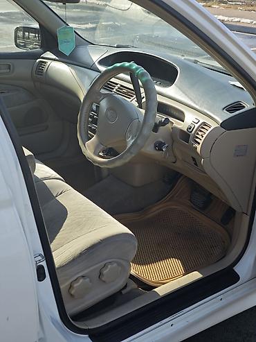 Toyota: Toyota Vista: 2000 г., 2 л, Автомат, Бензин, Универсал — 8