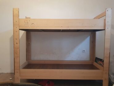 пластиковый шкаф для посуды: Двухъярусная деревянная кровать - Материал: массив дерева/шпон