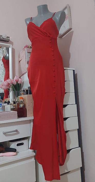 Haljine: Zara Elegantna crvena haljina na bretele - Kroj: duga, uska silueta — 3