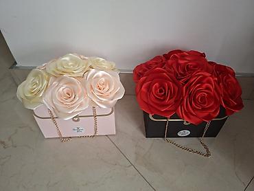 Ostali kućni dekor: Ručne dekorativne kutije sa satenskim cvećem - Unikatne aranžmane — 10