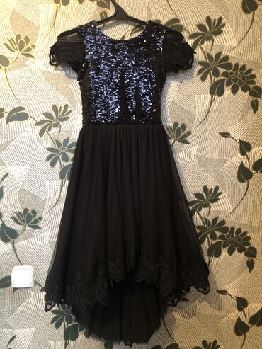 маленькое черное платье: Детское платье, цвет - Черный, Б/у