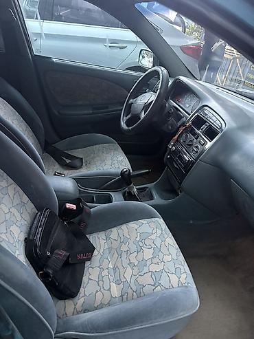 на камри 55 европеец: Toyota Avensis: 1999 г., 1.8 л, Механика, Бензин, Универсал — 5