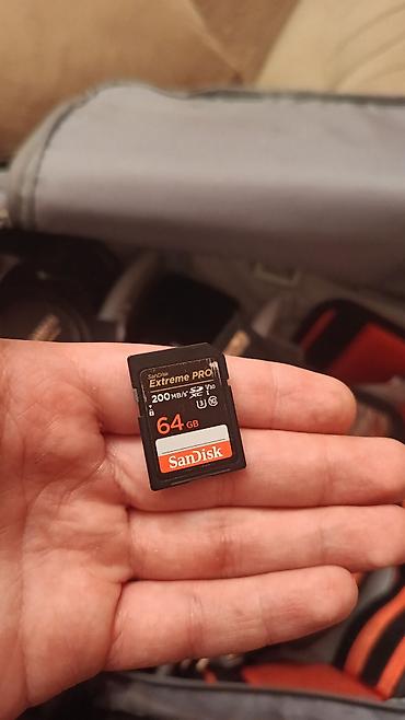 canon 6d: Canon EOS 6D Mark II fotoaparat dəsti təcili satılır problemsiz dir — 3