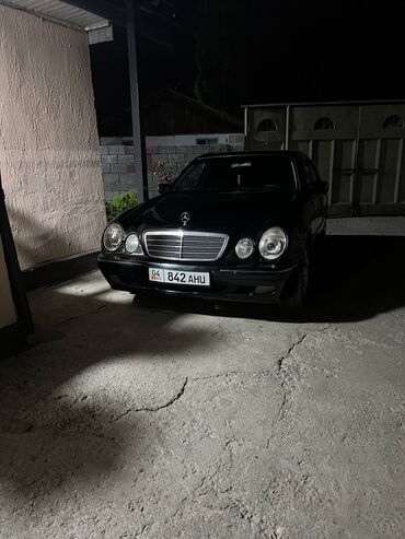 авто зарядное устройство для автомобильного аккумулятора: Mercedes-Benz E-Class: 2001 г., 2 л, Механика, Бензин