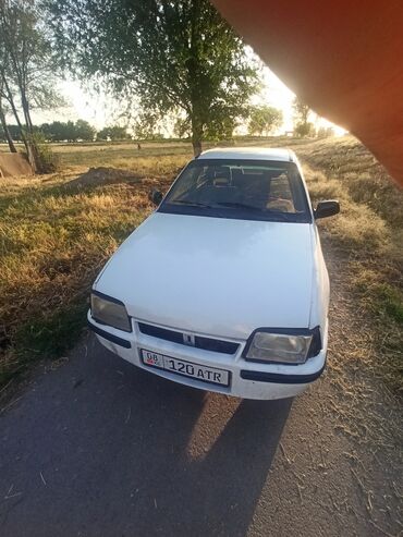 шевроле спарк 2017 цена: Daewoo Racer: 1992 г., 1.5 л, Механика, Бензин, Седан