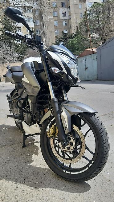 Motosikletlər: Bajaj pulsar ns 200 2019 il buraxılş 2020 il alış. 994 km yürüş. Qaraj — 22