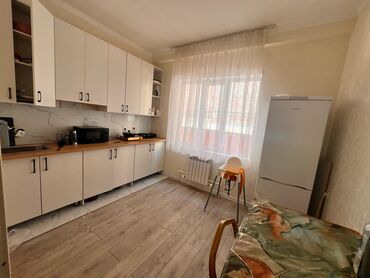снять квартиру в частном секторе: 2 комнаты, 70 м², Элитка, 3 этаж, Косметический ремонт