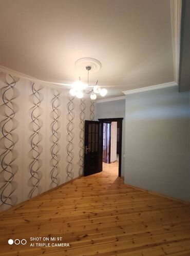 Uzunmüddətli kirayə mənzillər: Əhmədli qəsəbəsi, Məhəmməd Hadi küçəsində 17 mərtəbəli binanın 14-cü — 11